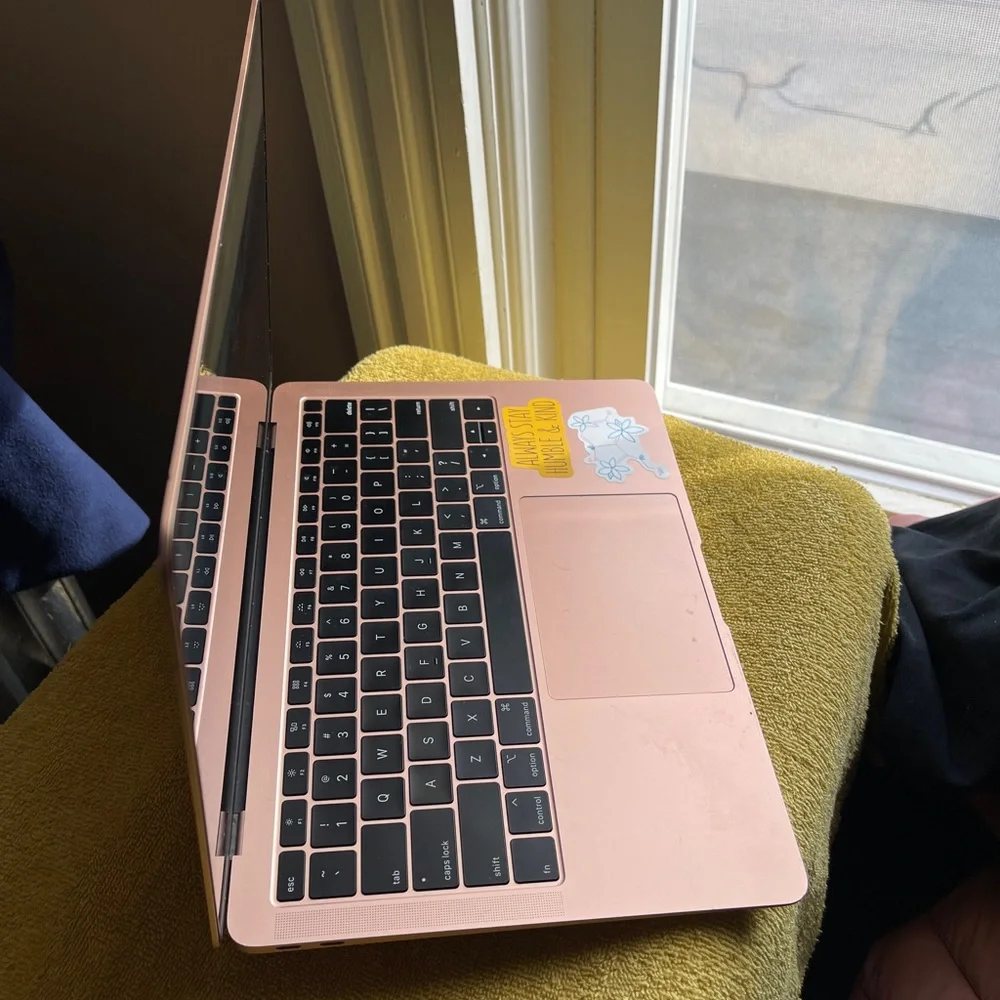 Apple MacBook - Rose Gold